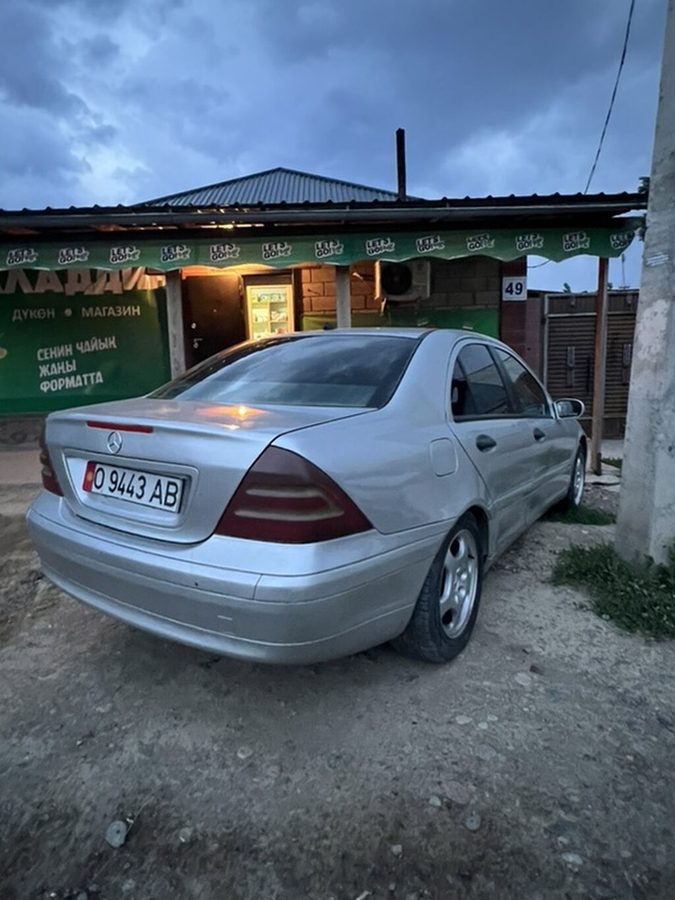 Mercedes-Benz C-Class