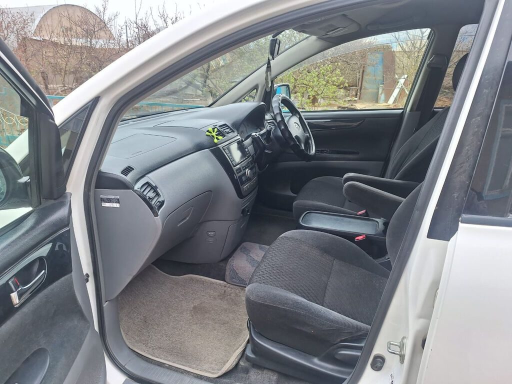 Toyota Ipsum