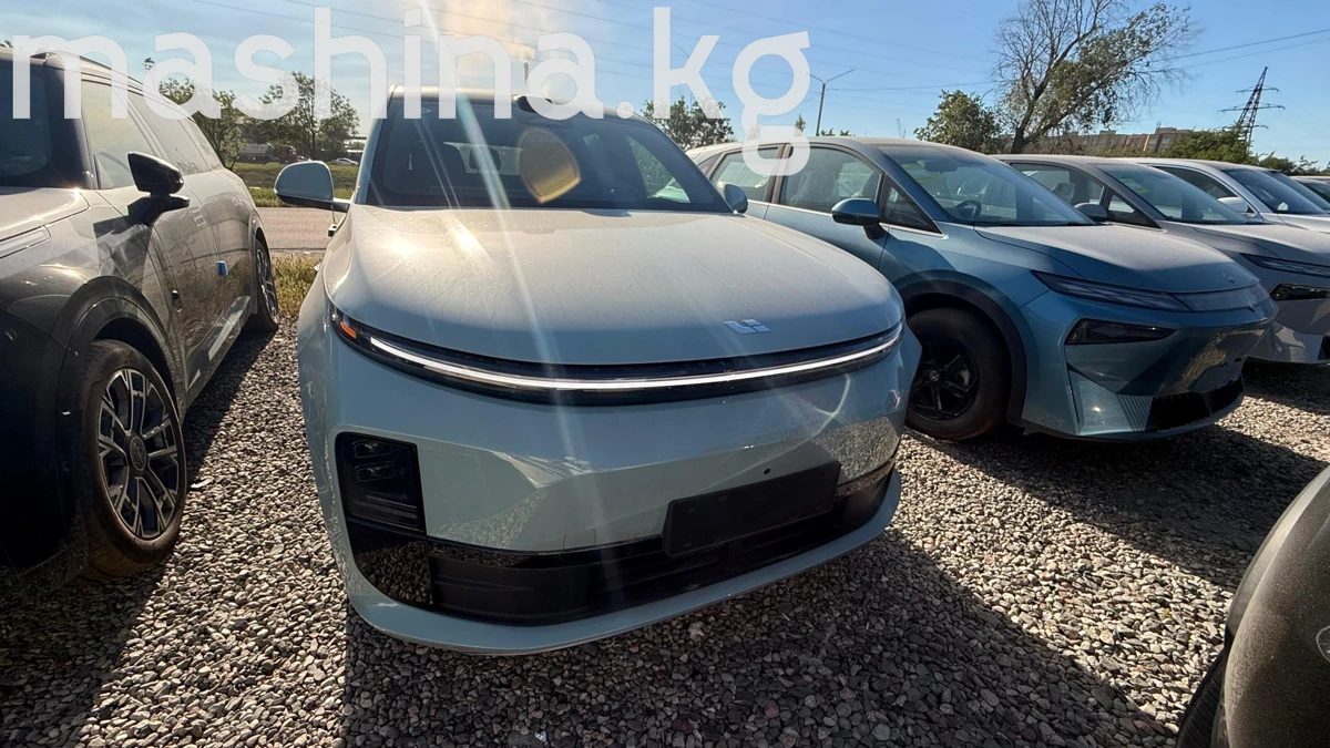LiXiang L6 2025