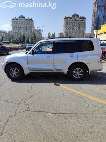 Mitsubishi Montero