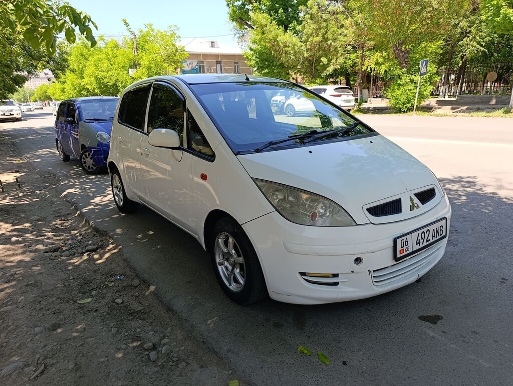 Mitsubishi Colt
