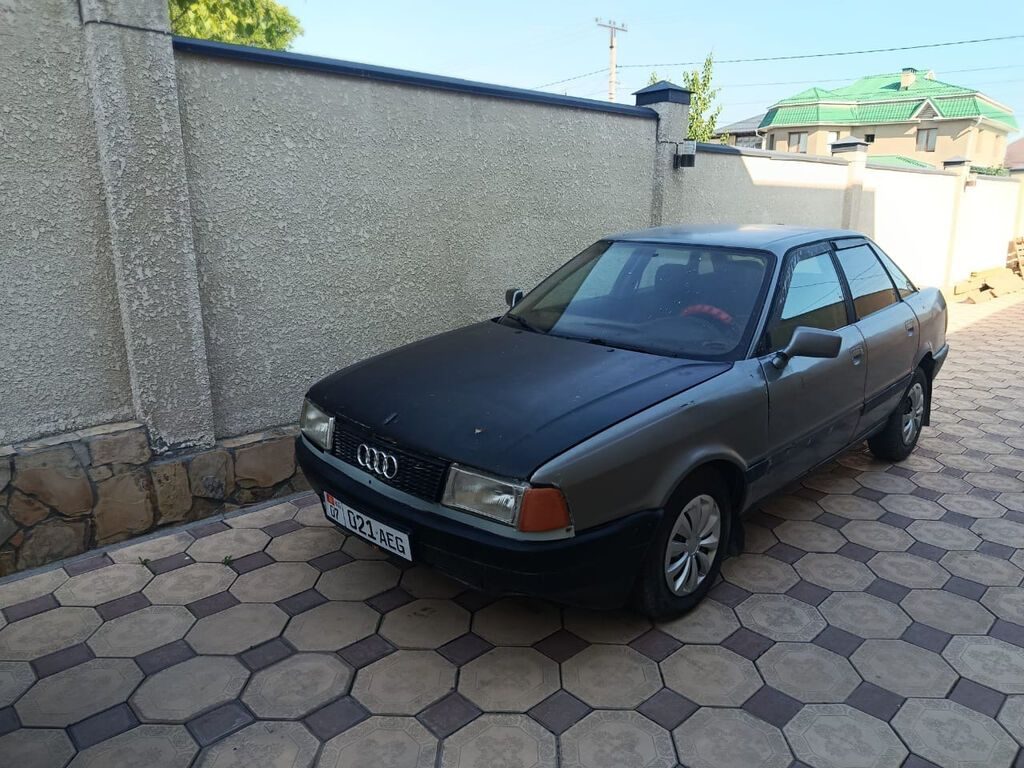 Audi 80