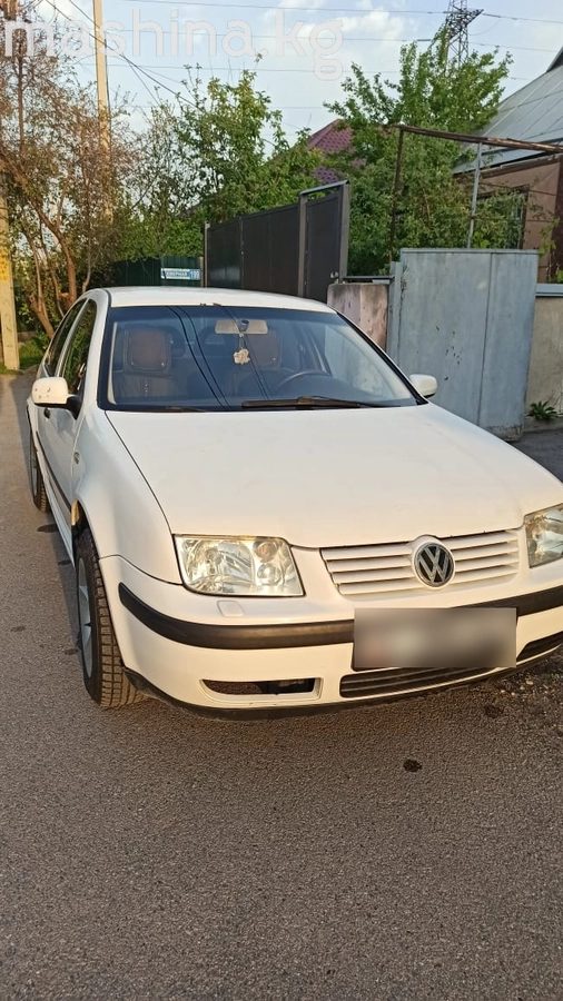 Volkswagen Bora 2000