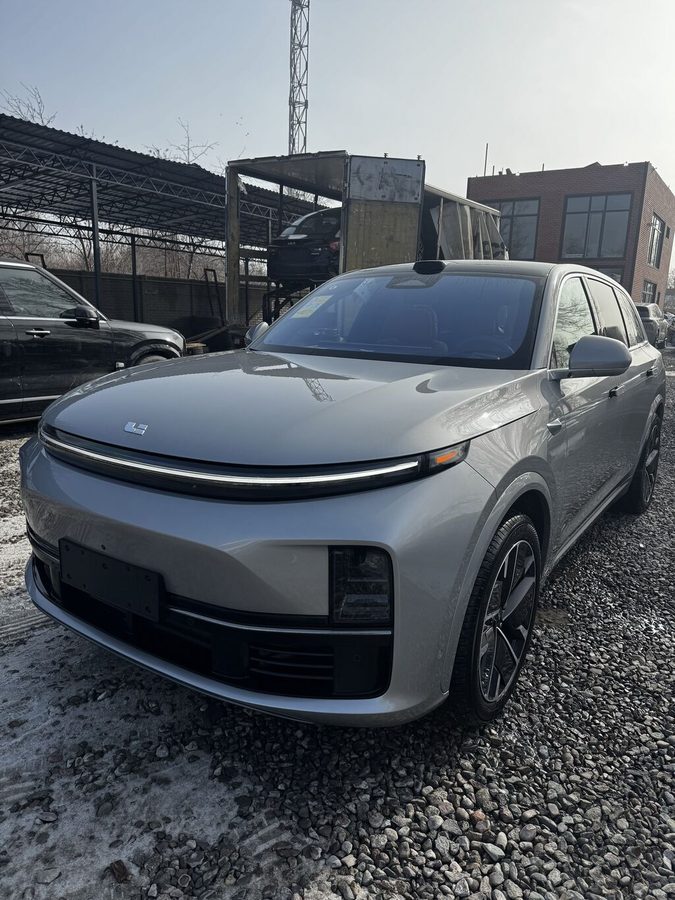 Lixiang L7