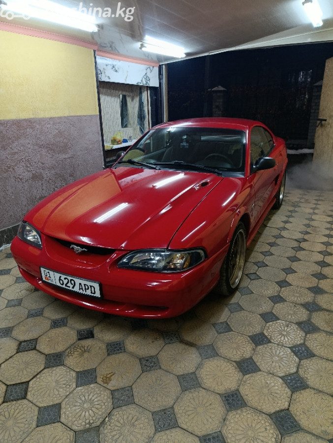 Ford Mustang IV