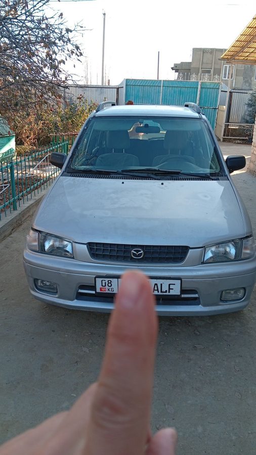 Mazda Demio