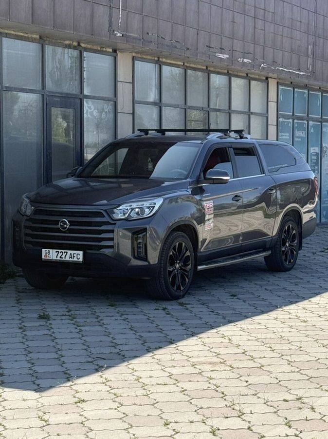 Ssangyong Rexton Khan