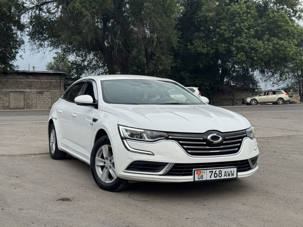 Renault SM6
