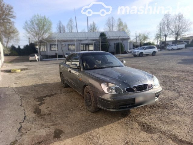 Daewoo Nubira