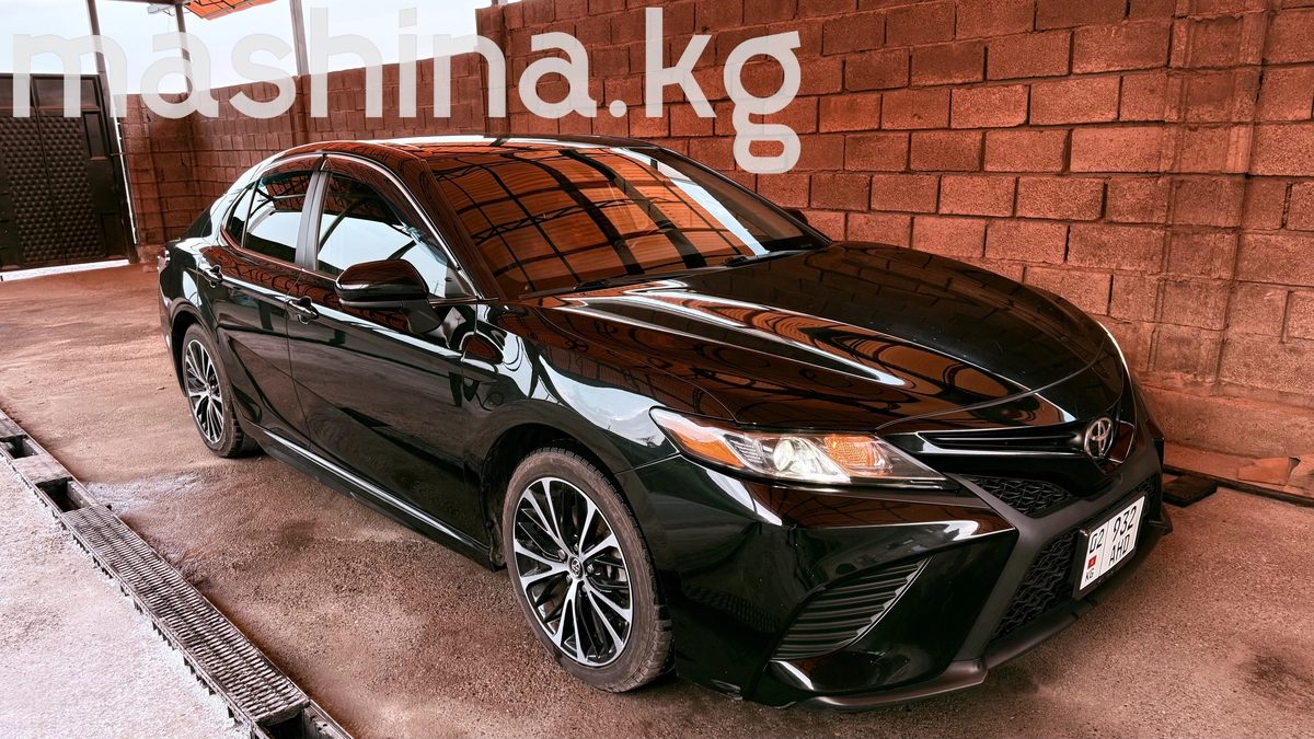 Toyota Camry VIII (XV70) 2020