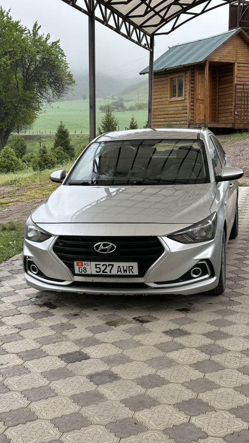 Hyundai Celesta