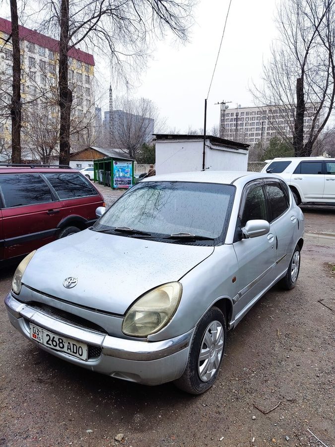 Toyota Duet