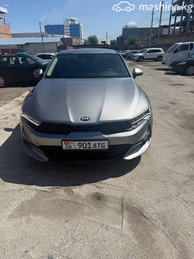 Kia K5 III