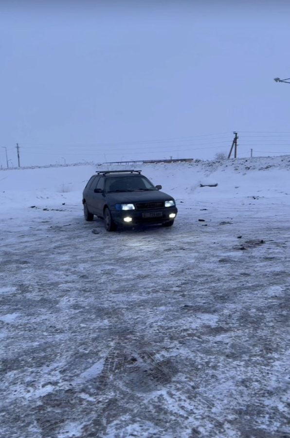 Audi 100