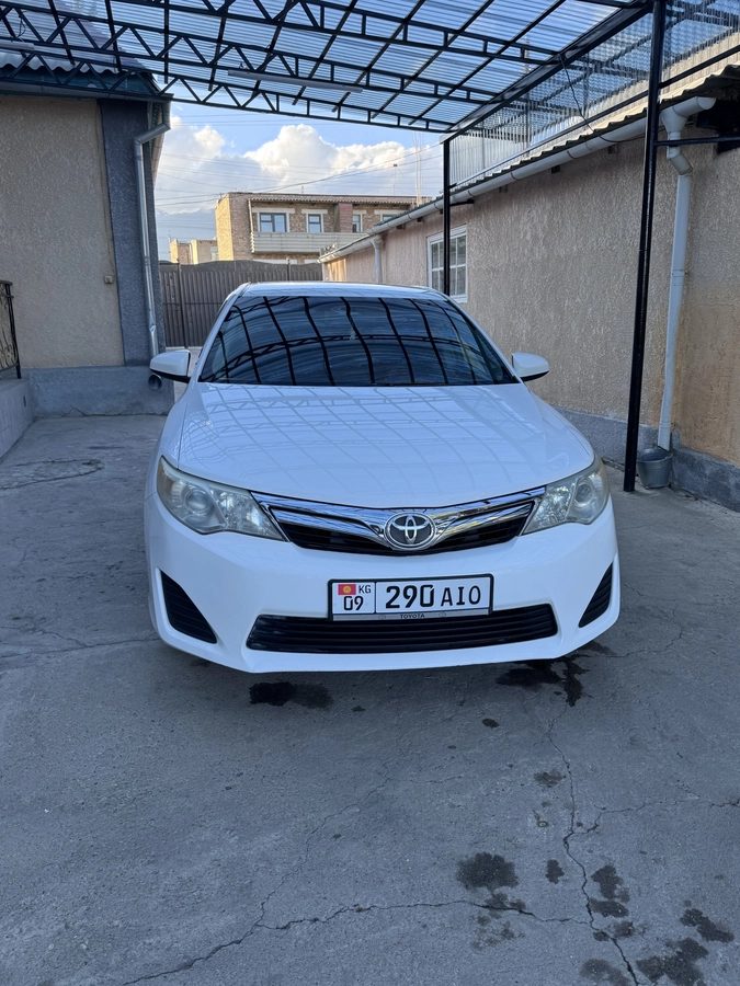 Toyota Camry VII (XV50) 2013