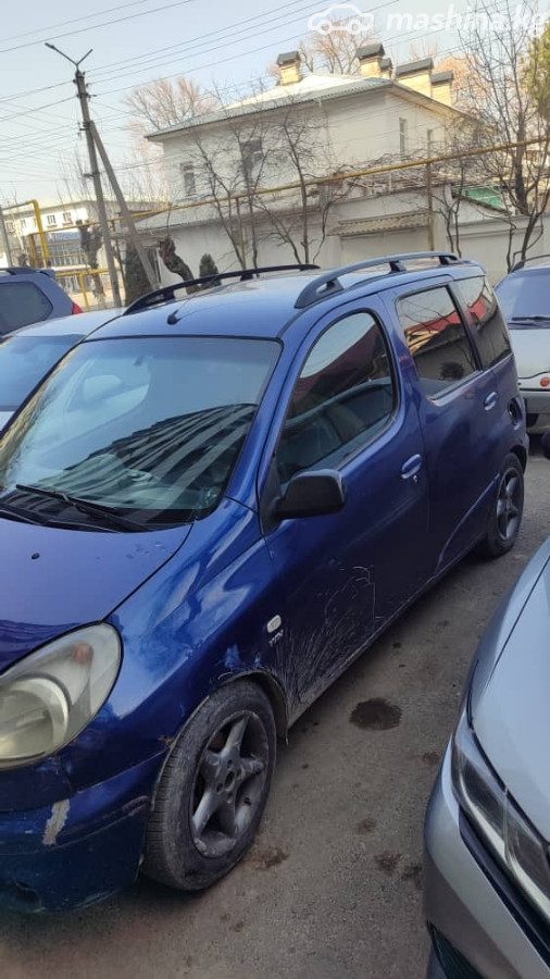 Toyota Yaris Verso