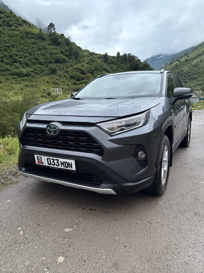Toyota RAV4 V (XA50) 2021