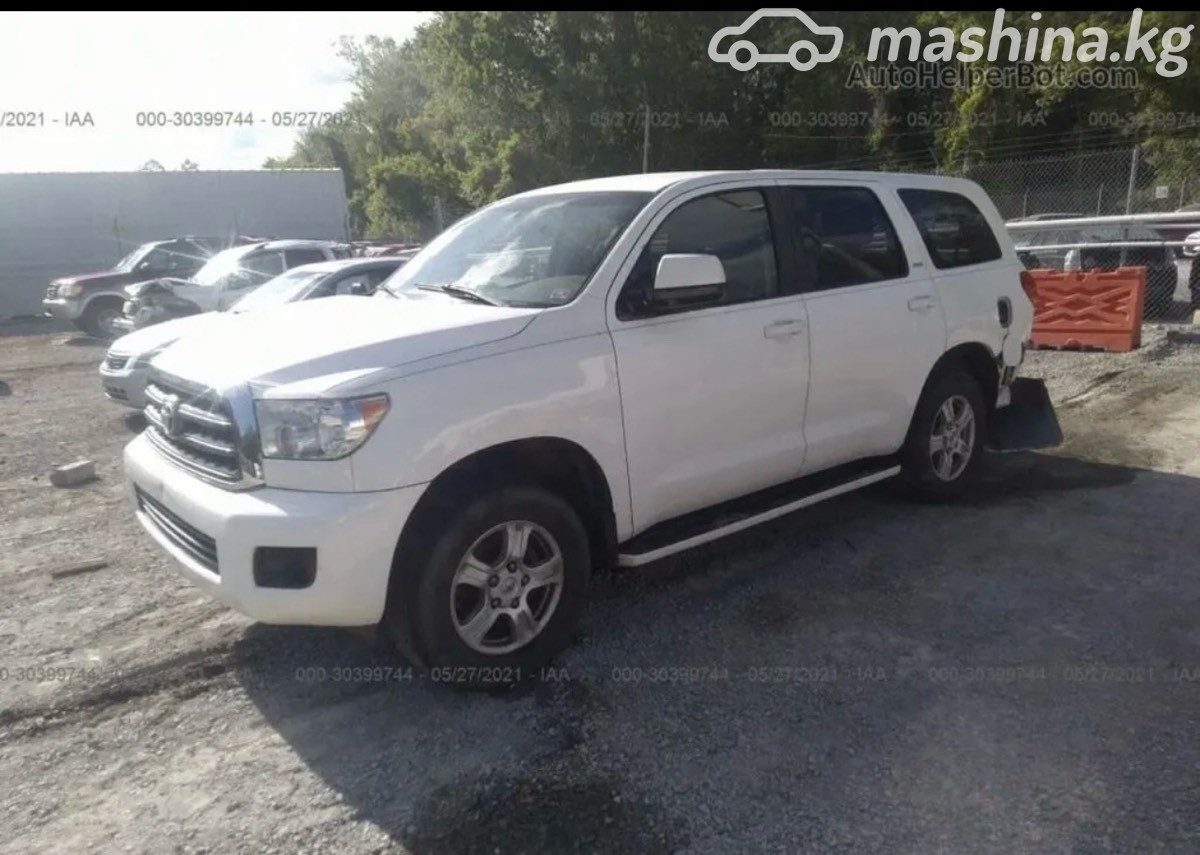 Toyota Sequoia II