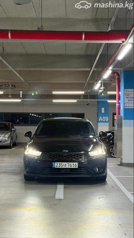 Kia K5 III