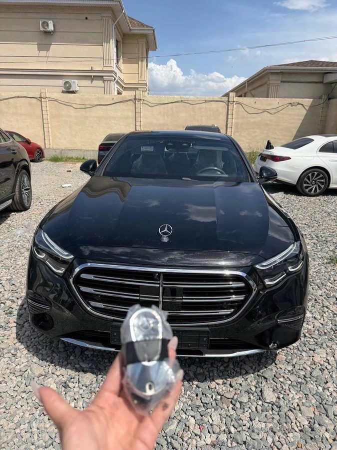 Mercedes-Benz E-Класс VI (W214, S214) 2026