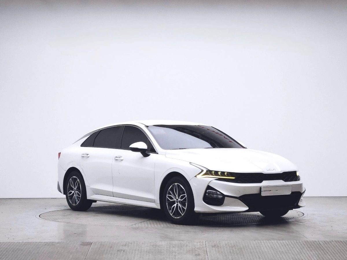 Kia K5 III 2022