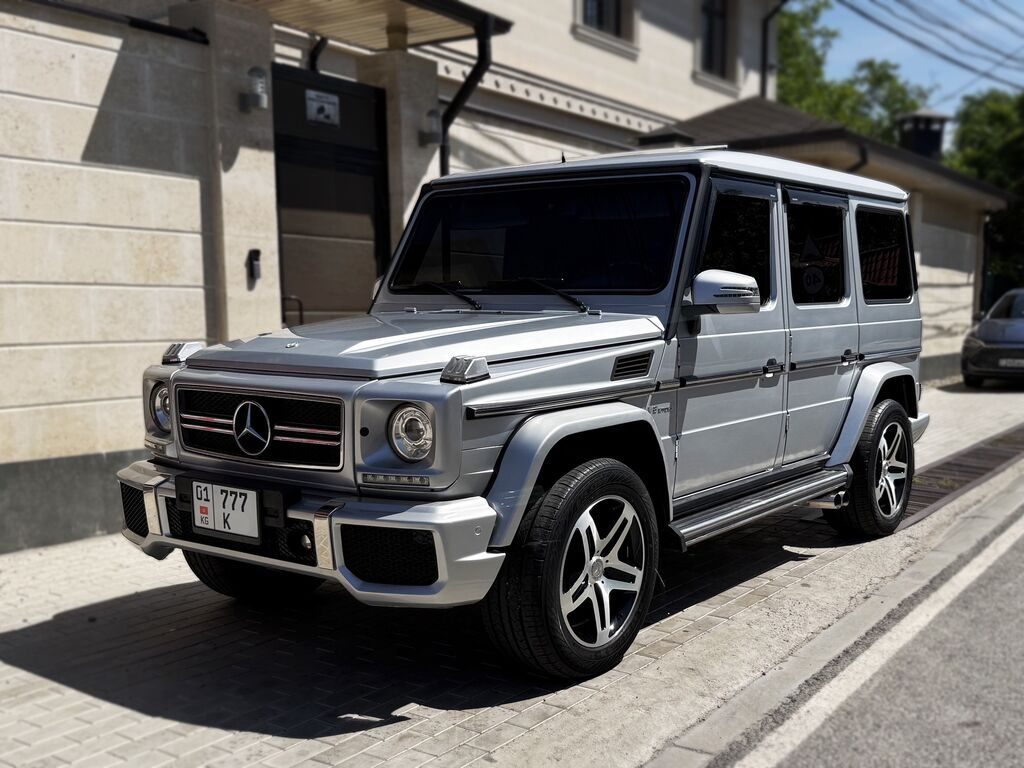 Mercedes-Benz G-Class