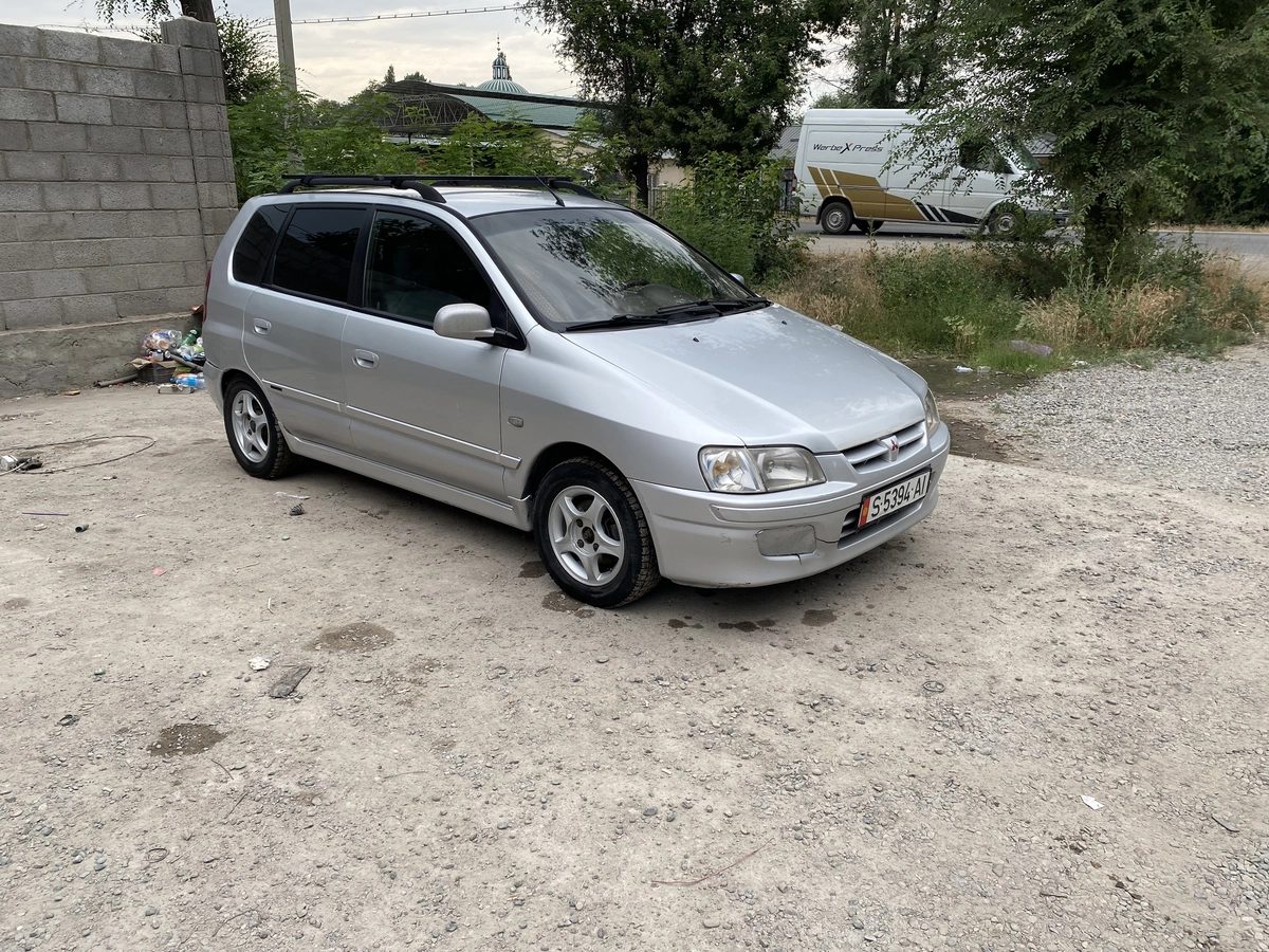 Mitsubishi Space Star I 2001