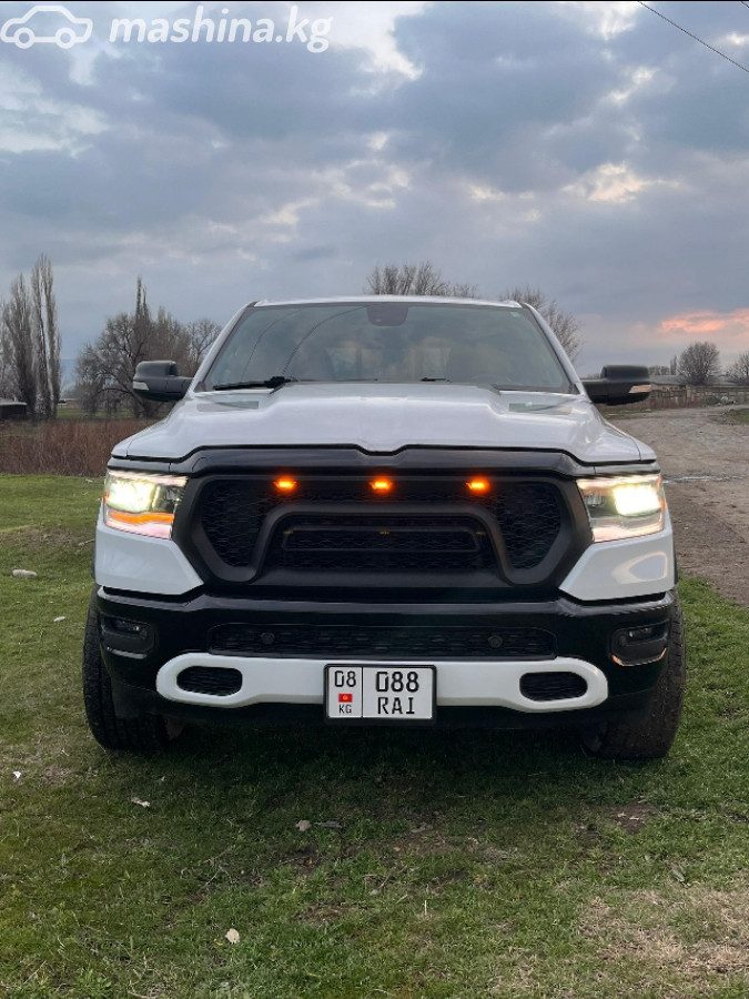 RAM 1500 V