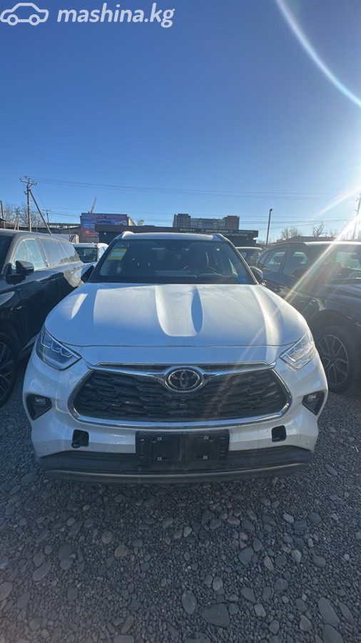 Toyota Highlander IV (U70)