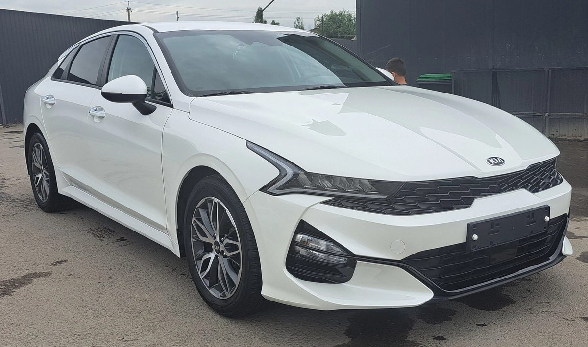 Kia K5 III 2020