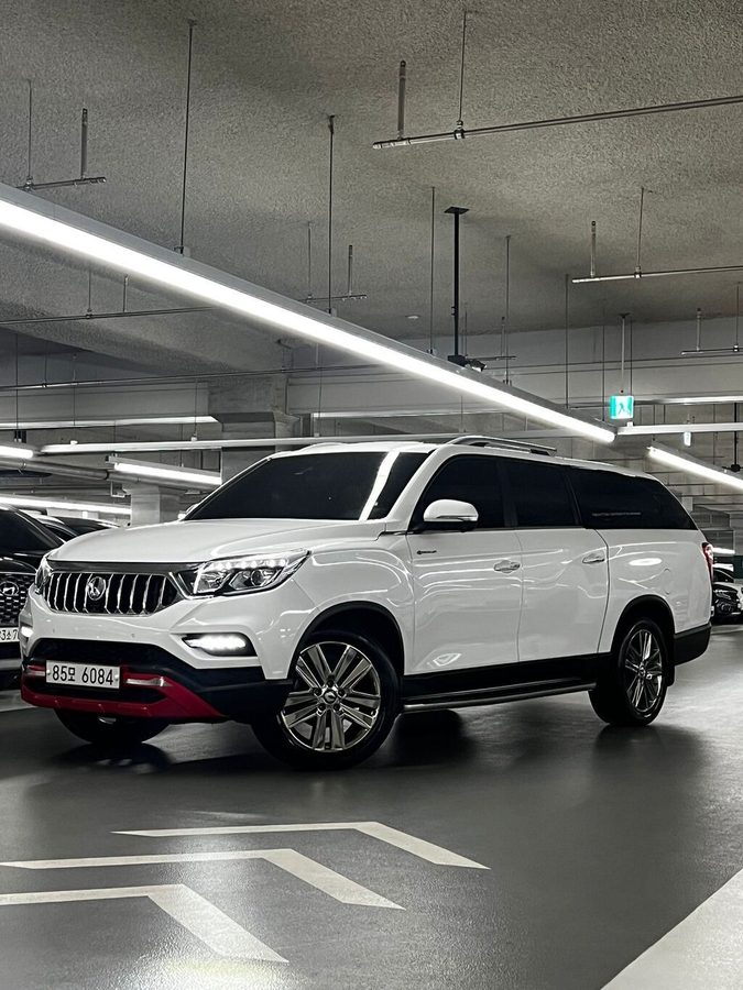 Ssangyong Rexton Khan