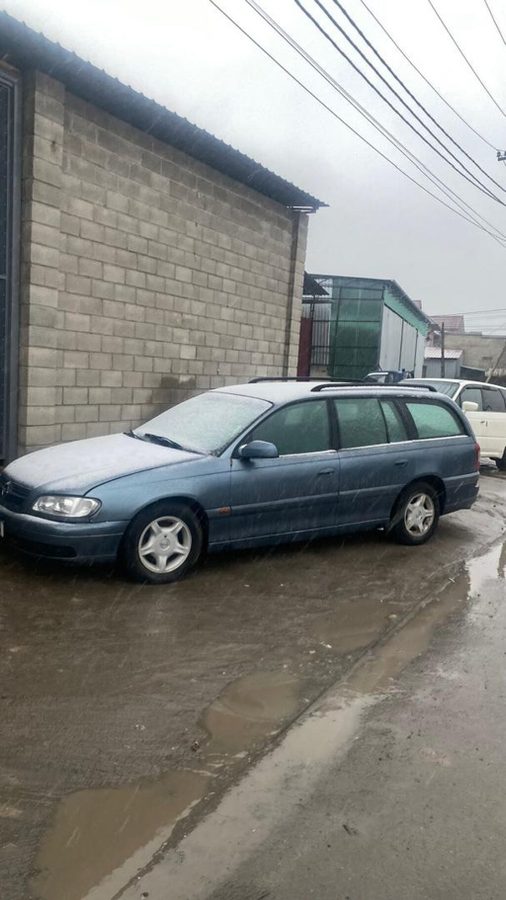 Opel Omega