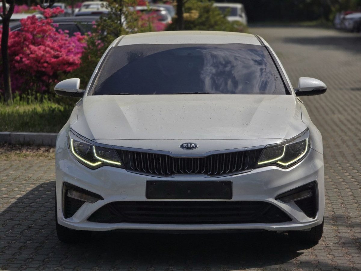 Kia K5 II