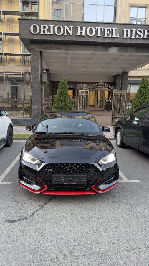 Hyundai Veloster