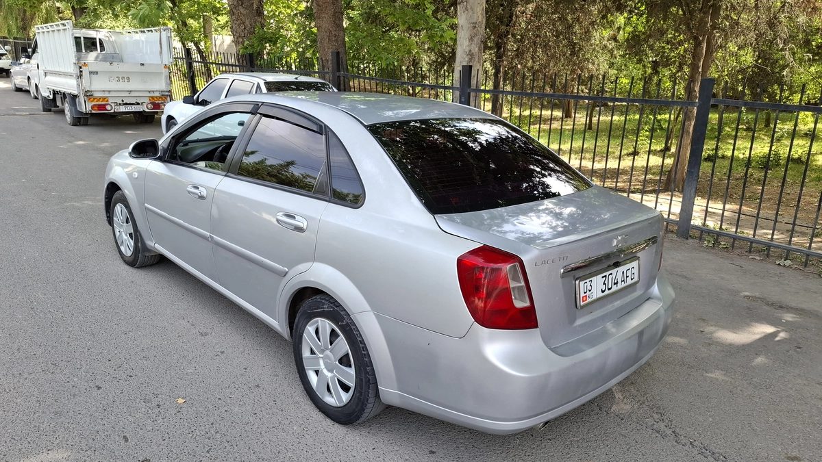 Chevrolet Lacetti 2010