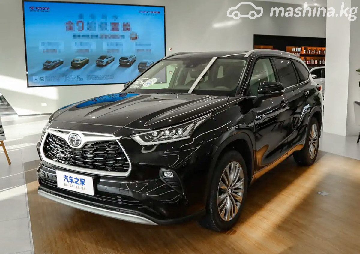 Toyota Highlander IV (U70)