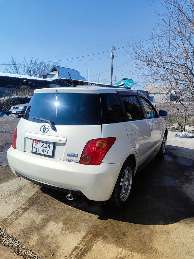 Toyota Ist