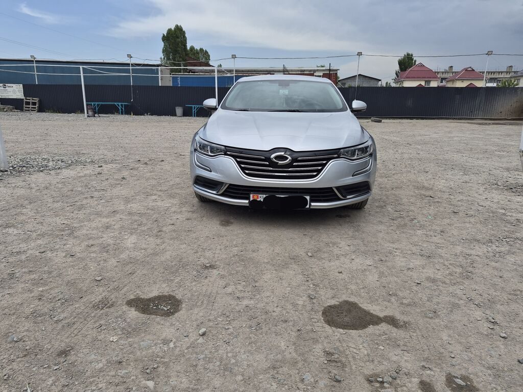 Renault SM6