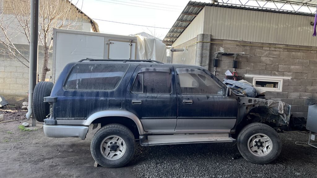 Toyota Hilux Surf