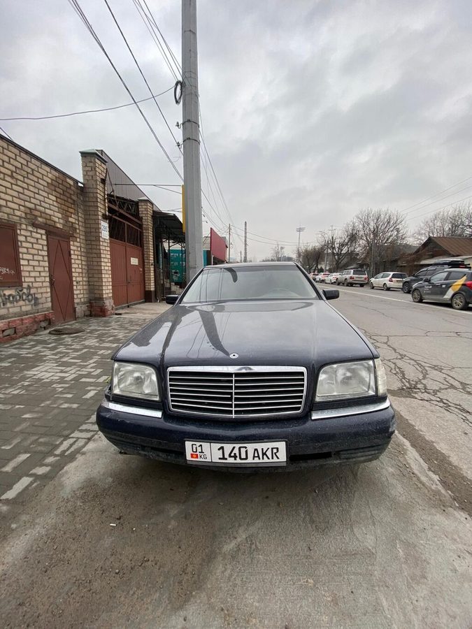 Mercedes-Benz S-Class