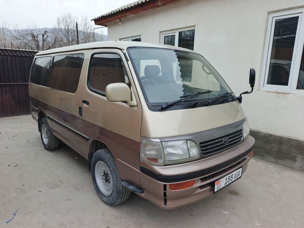 Toyota Hiace