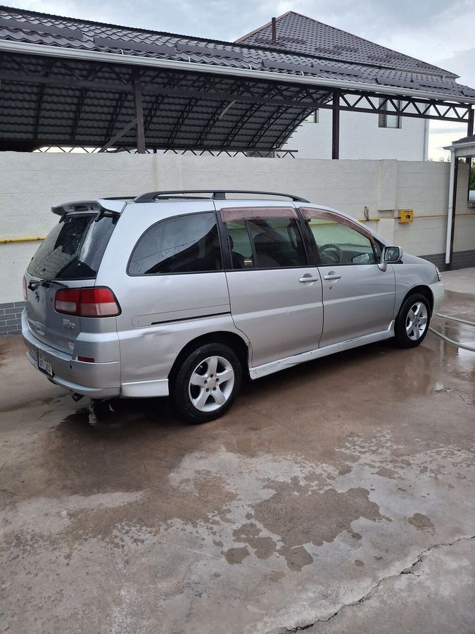 Nissan Liberty