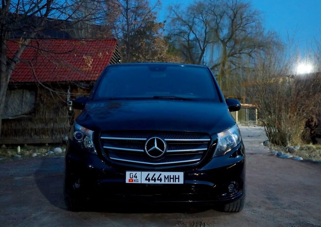 Mercedes-Benz 