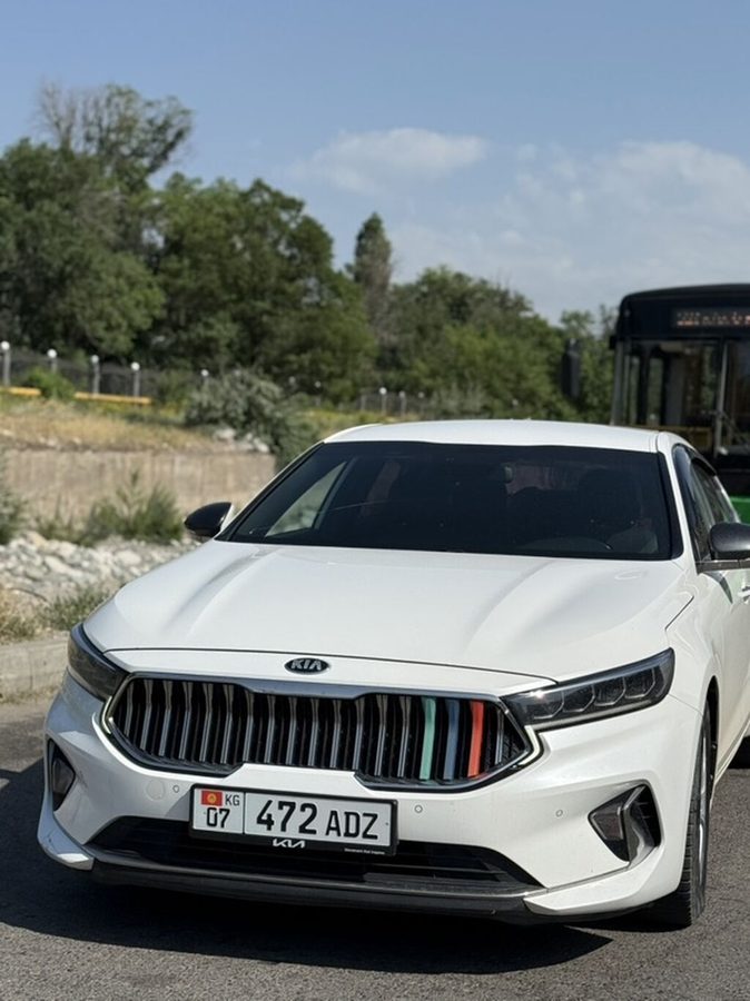 Kia Cadenza