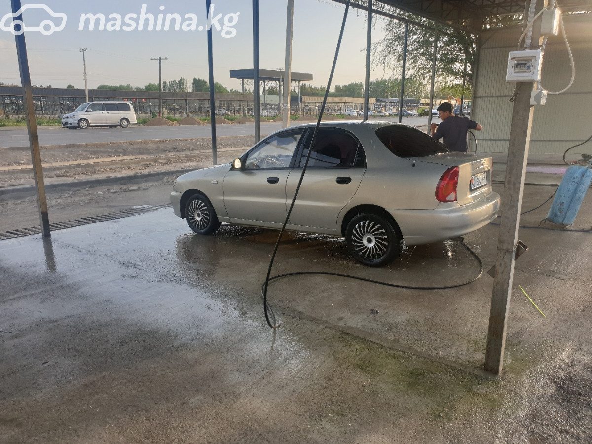 Chevrolet Lanos