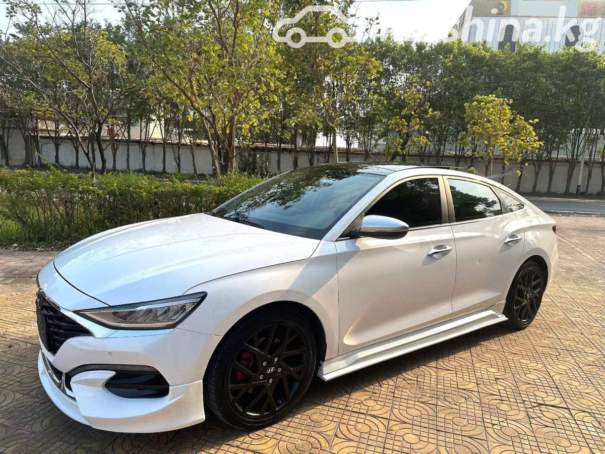 Hyundai Lafesta I