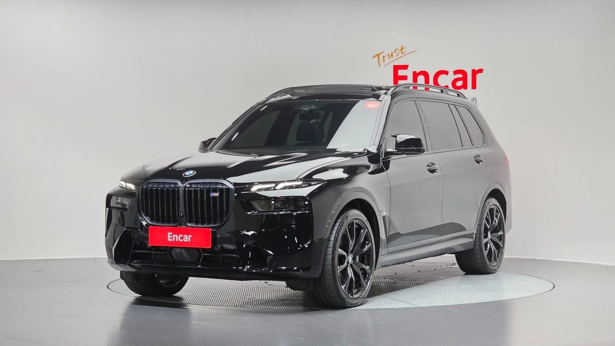 BMW X7 I (G07) Рестайлинг 2025