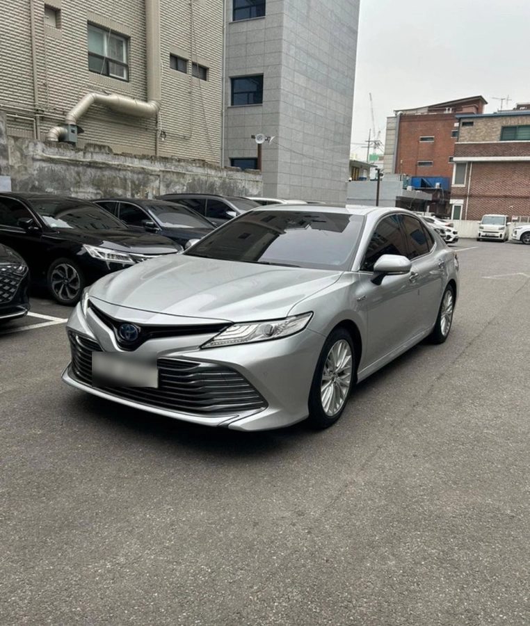 Toyota Camry VIII (XV70) 2017