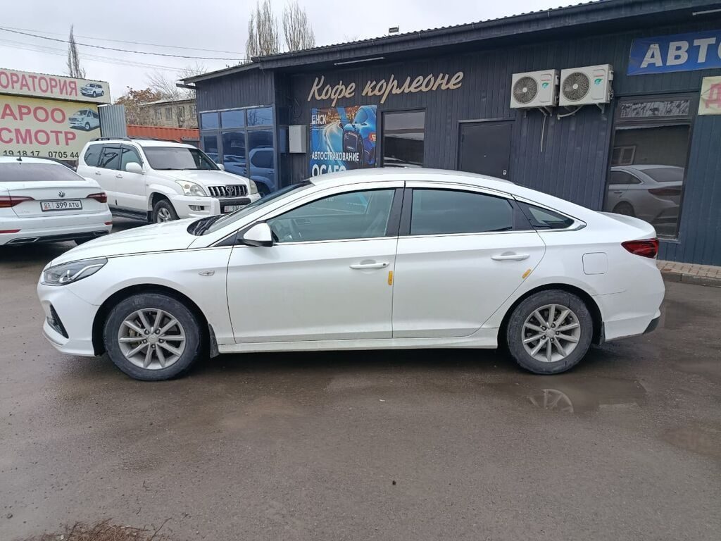 Hyundai Sonata