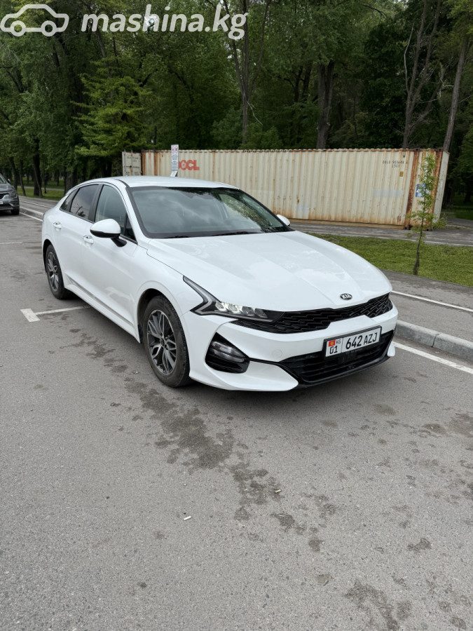 Kia K5 III